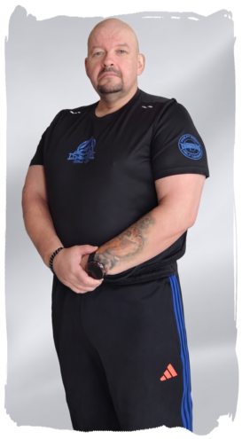 NIITMETS COMBATIVES peatreeneri portree trennisaalis